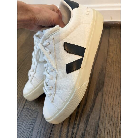 Veja CAMPO LEATHER WHITE Black EU 42 Women’s Sz 10.5/11 $175 - Picture 8 of 15